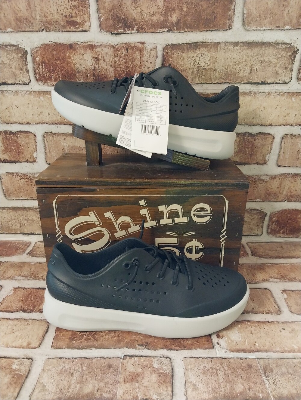 🆕️brand New Crocs In Motion Pacer